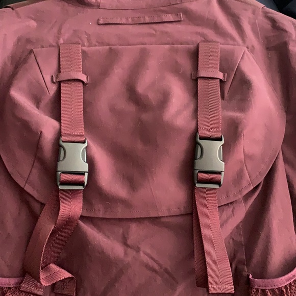 NWOT UNDERCOVER “shadow hoppers” multi pocket fishtail parka - Picture 10 of 14